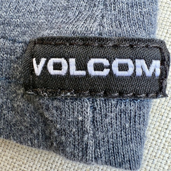 Volcom Modern Fit Graphic Tee – Heather Gray, Kids Size L - Picture 4 of 6